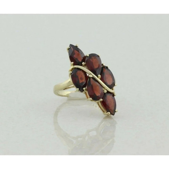 10k Yellow Gold Natural Garnet Ring Size 7 - Picture 4 of 7